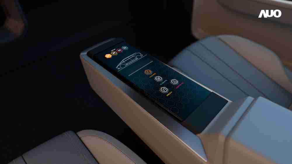 蓝狮在线以人性化设计打造多变形态中控显示(Morphing Center Control)，，，不使用时仅平面显示信息，，进行操作时，，，，显示器则会动态隆起，，，，转变成3D实体按钮，，，，并有触觉回馈，，展示人机互动新体验