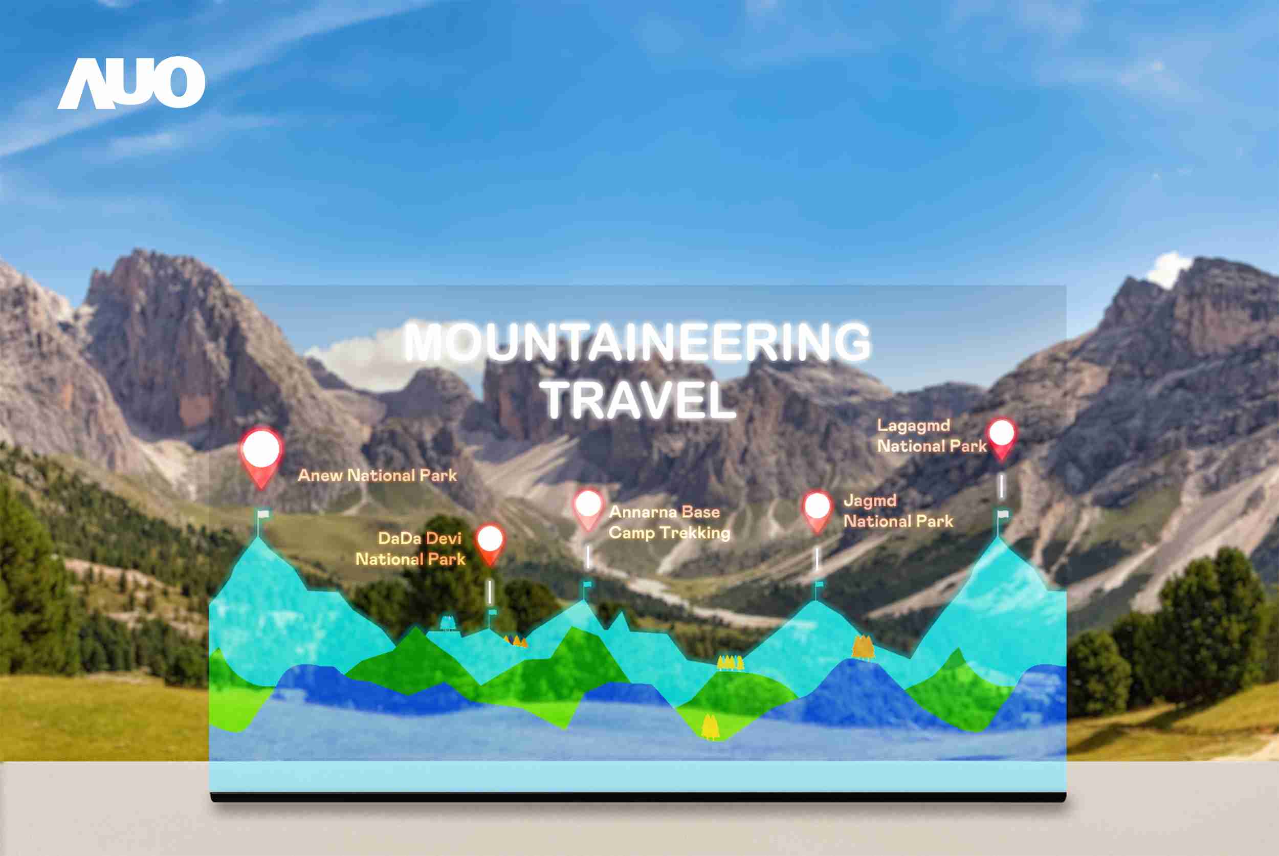 蓝狮在线展示全球单片尺寸最大(*)42吋透明Micro LED显示器拼接而成的〝64吋透明Micro LED显示器〞，，具备高透明度、、、、1,000 nits高亮度、、、、广色域、、、采用三边无边框的无缝拼接等多重特色，，，呈现超高清、、、、细腻画质而不遮挡后方视觉，，，满足层峰需求，，，，可广泛运用于零售、、艺术展览或商业空间等场域